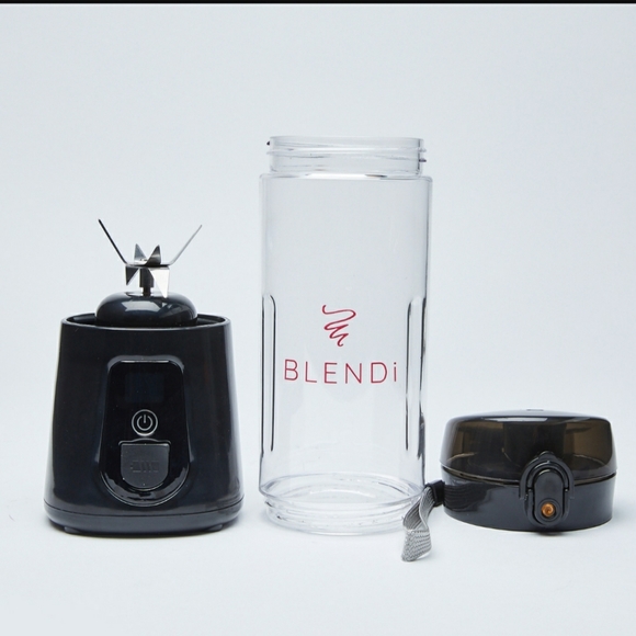 BLENDI BLENDER // 18 OZ CAPACITY // BLACK PRO - Picture 5 of 6